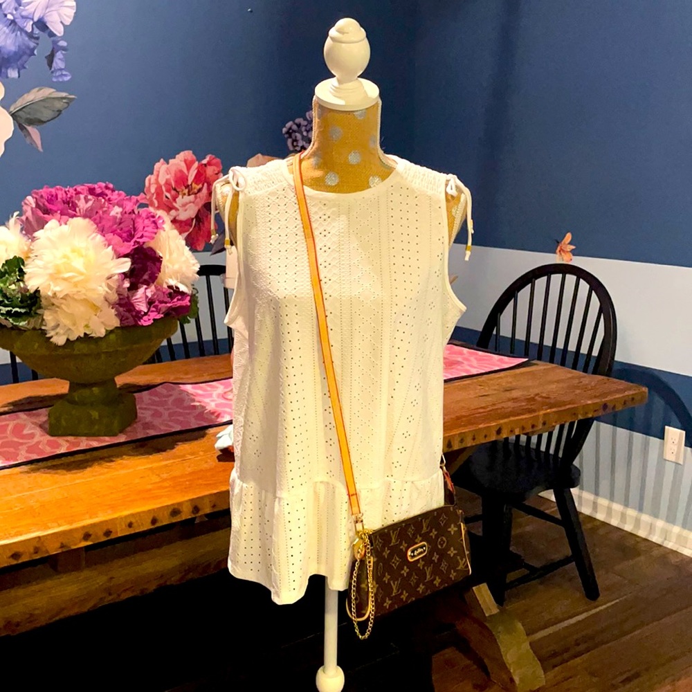 Michael Kors white eyelet New top sleeveless